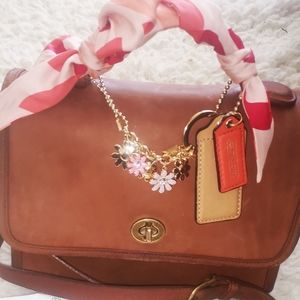 💯 auth Iconic Vintage Coach Court in British Tan!